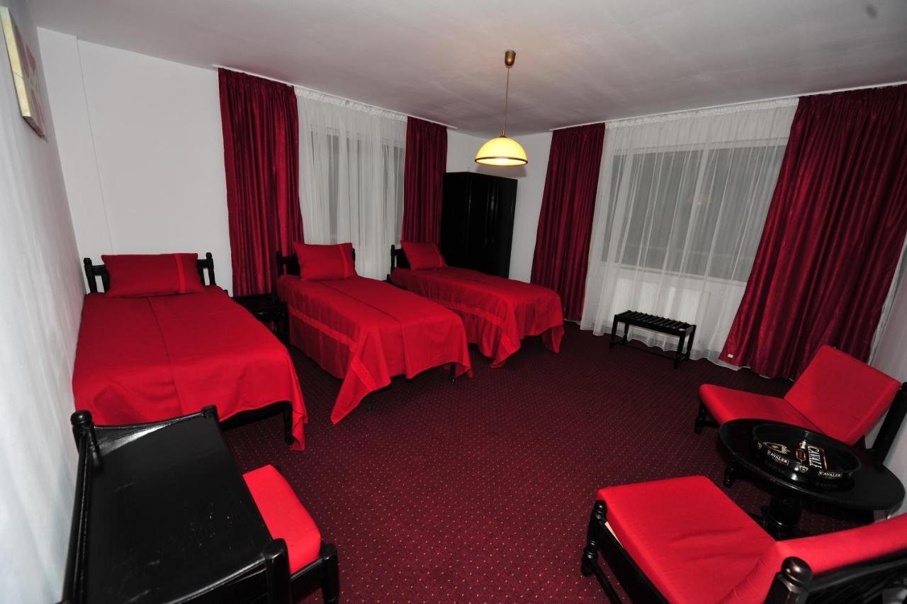 Copou Inn Iasi Eksteriør billede