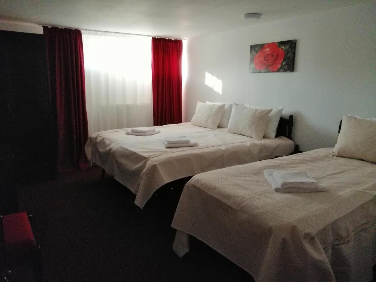 Copou Inn Iasi Eksteriør billede