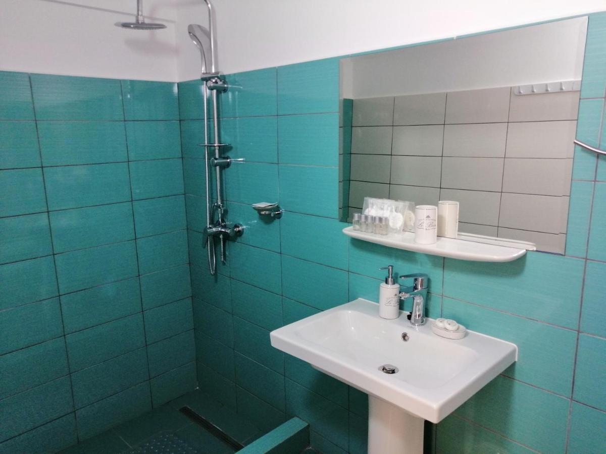 Copou Inn Iasi Eksteriør billede