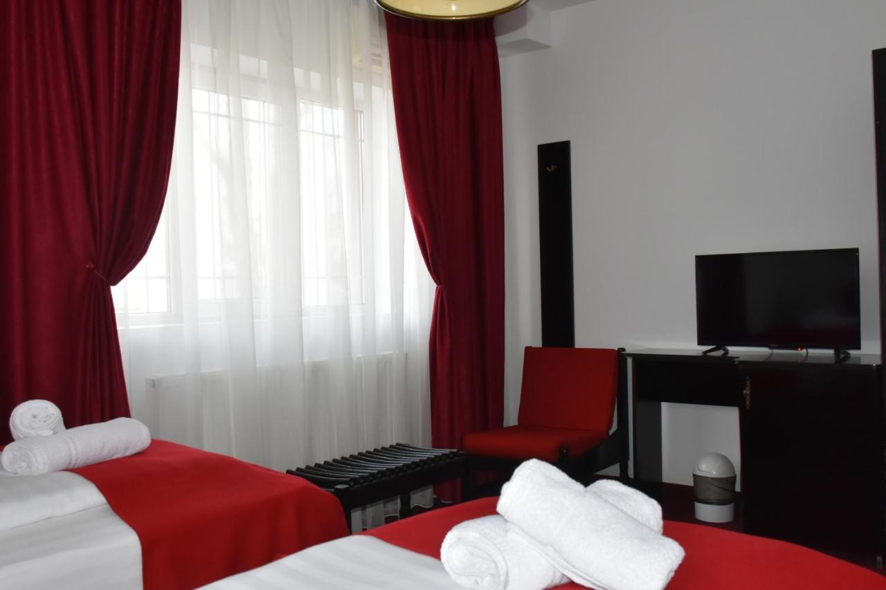 Copou Inn Iasi Eksteriør billede